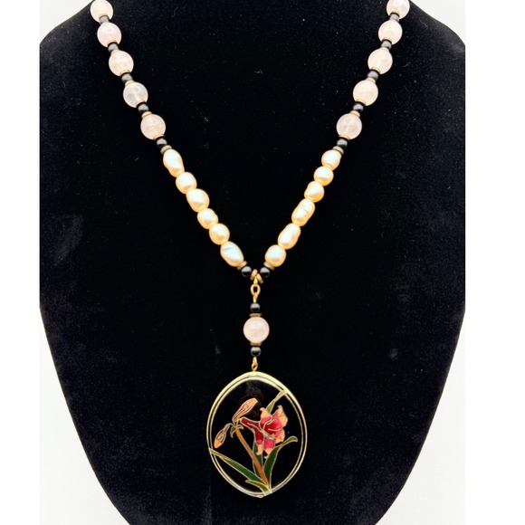 Jewelry - Vintage Necklace Pearl Rose Quartz Cloisonne Flower Pendant Womens Pink Cream